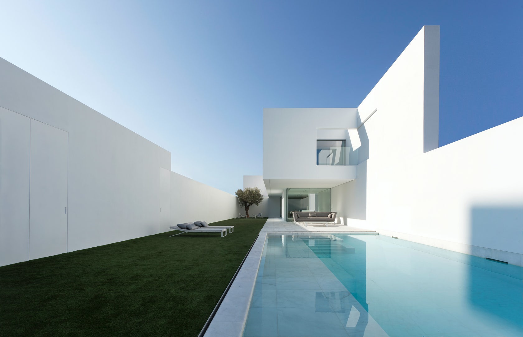 Fran-Silvestre-Arquitectos1-2.jpg